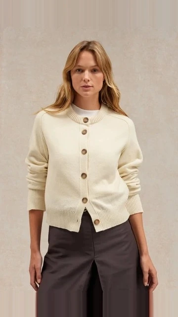 Cardigan boutonné col rond